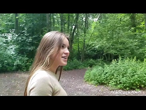 ❤️ Na ba da shawara ga Evelina cewa mu yi fuck a wurin jama'a! Tace eh. Sai na bata ta a jaki na cusa mata baki. Sai taji haushin kanta. ❤️ Batsa ️❤