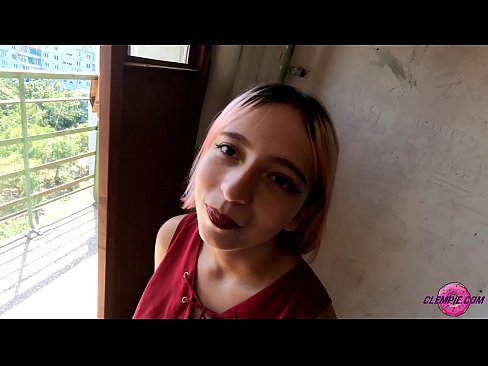❤️ Sha'awar ɗalibi yana tsotsar Baƙo a Waje - Cum A Fuskarsa ❤️ Batsa ️❤